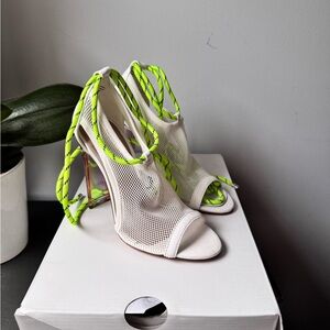 Aldo White and Green Stiletto Heels with Modern Design